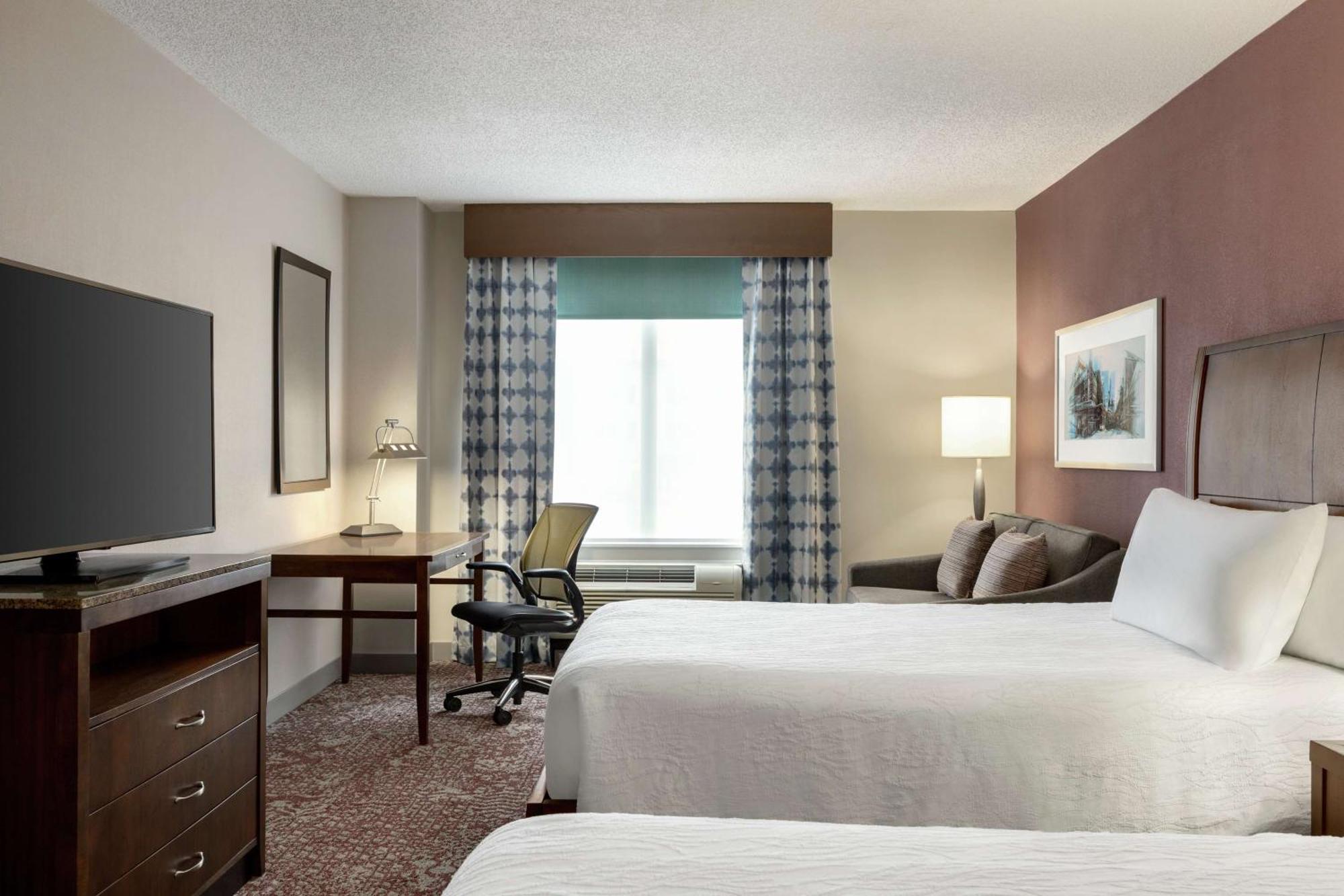 Hilton Garden Inn Louisville Downtown Exterior foto